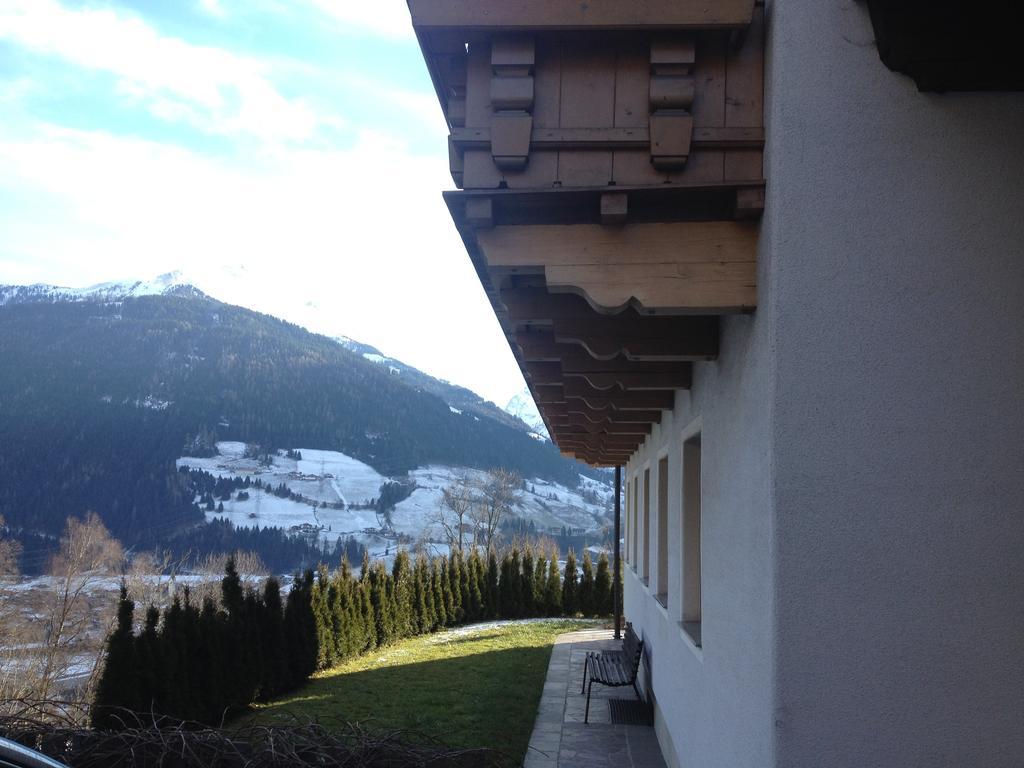 Pension Schlossberg มิทเทอร์ซิลล์ ภายนอก รูปภาพ